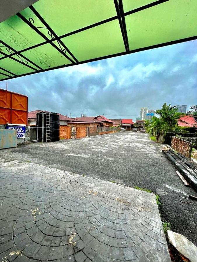 Hotel Zamburger Tengkera Melaka Eksteriør billede